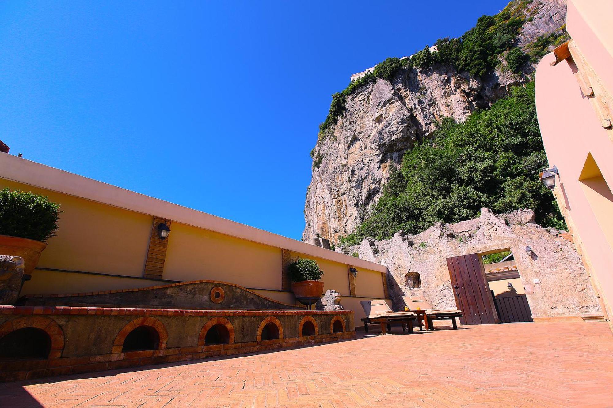 Villa Alba D'Oro - Historic Luxury Villa Амалфи Стая снимка