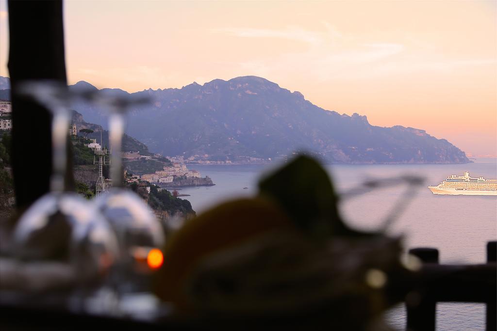 Villa Alba D'Oro - Historic Luxury Villa Амалфи Стая снимка